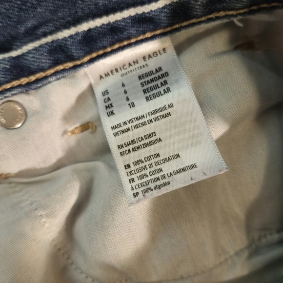 American Eagle High-rise size 6 - Picture 10 of 11